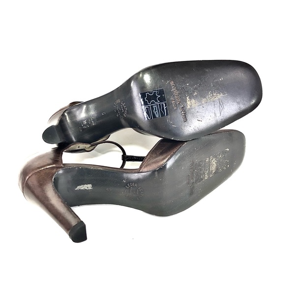 Stephane Kelian Bronze Leather Beaded T-Strap Heels - Picture 13 of 13